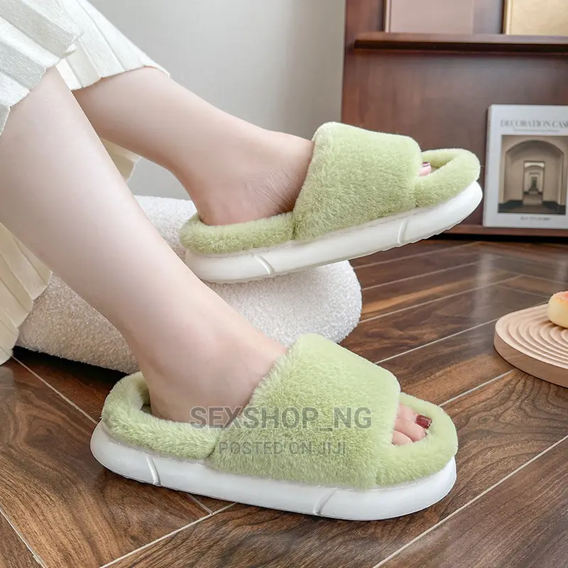 Fuzzy Cozy Comfortable Indoor Slippers