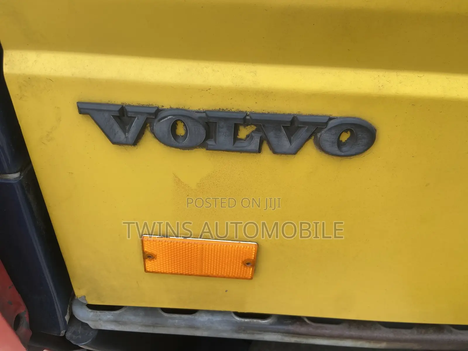 Volvo Fl6 Container Body