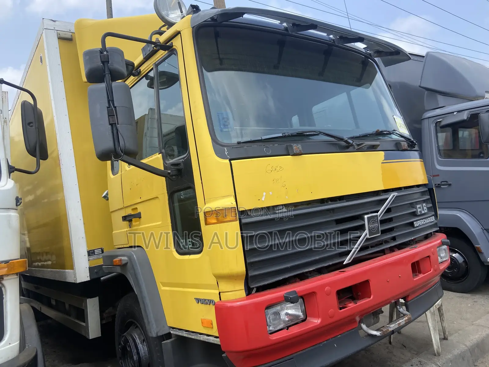 Volvo Fl6 Container Body