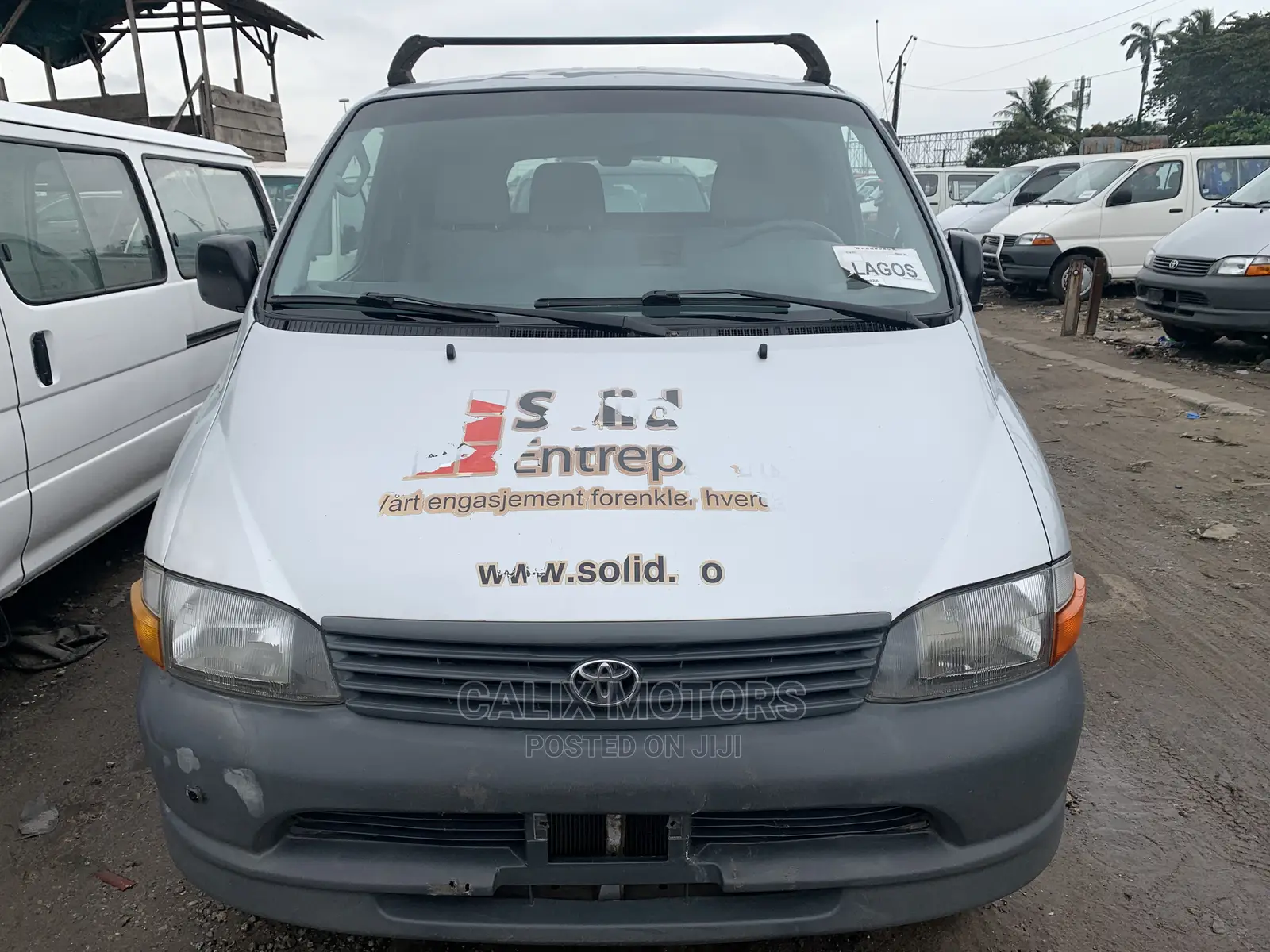 Toyota HiAce 2004 Silver