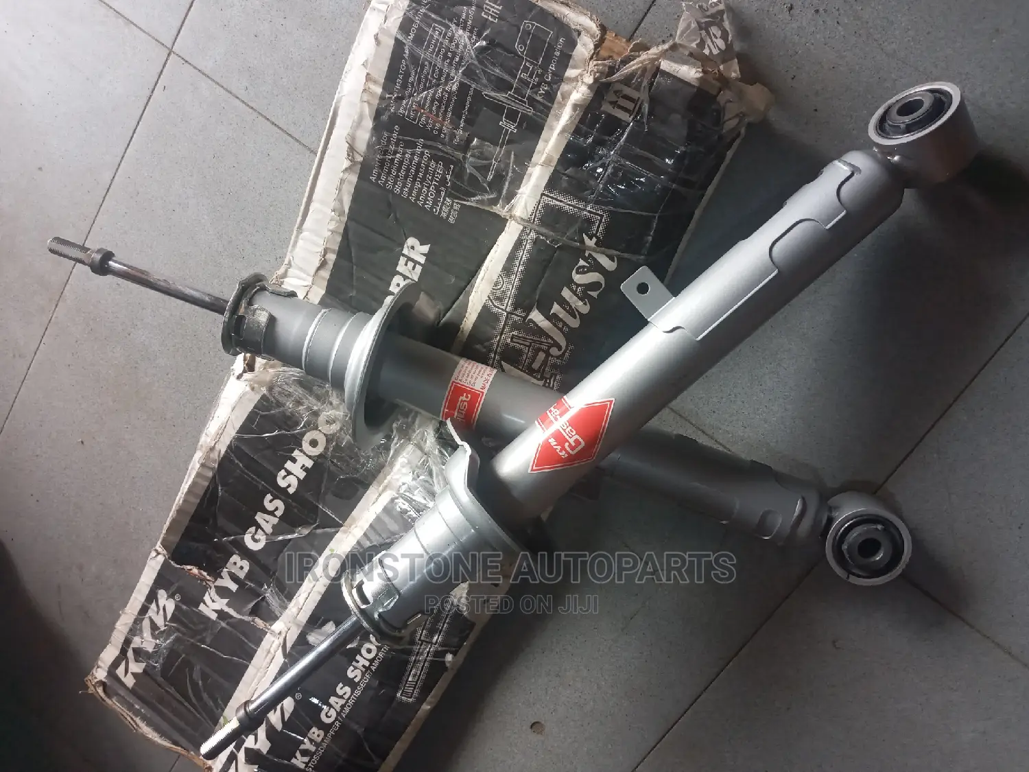 Japan Made 2×4 Shock (KYB) - Lexus GS350 / IS250