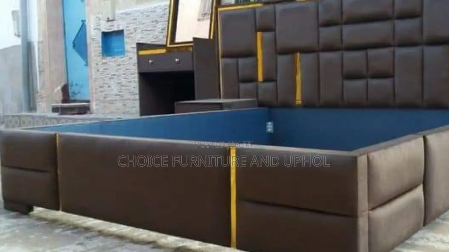 Bed 6×6 Bed+2 Bedside