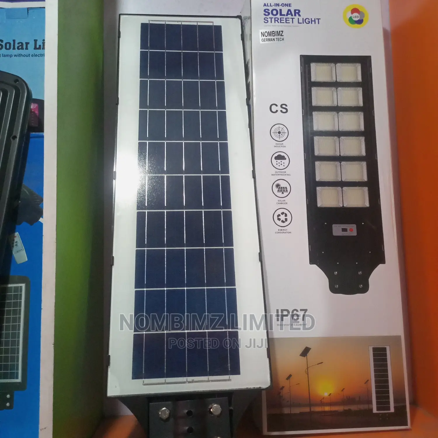 800w 12 Eyes Nombimz All in One Solar Street Light