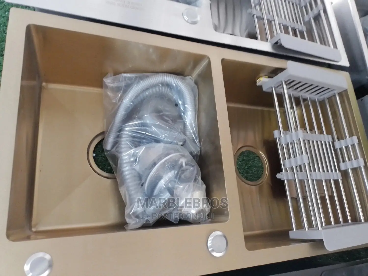 Universal Kitchen Sink