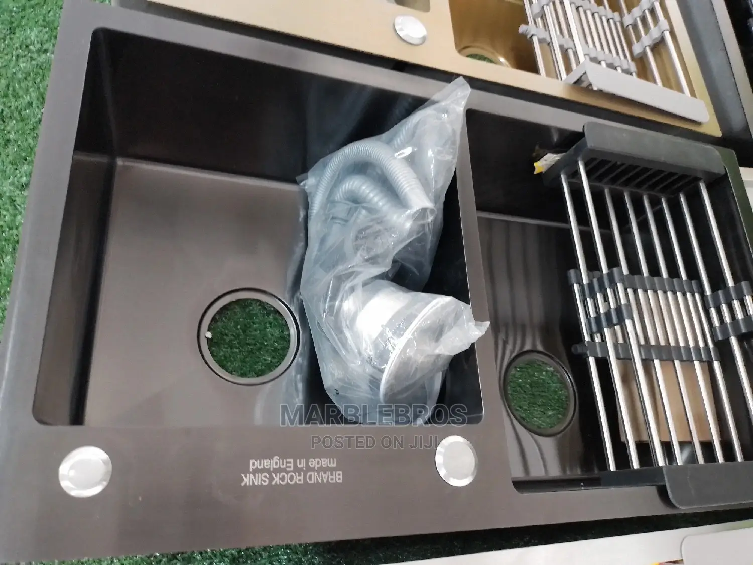 Universal Kitchen Sink