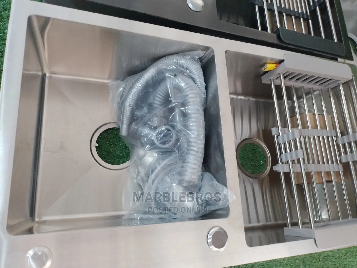 Universal Kitchen Sink