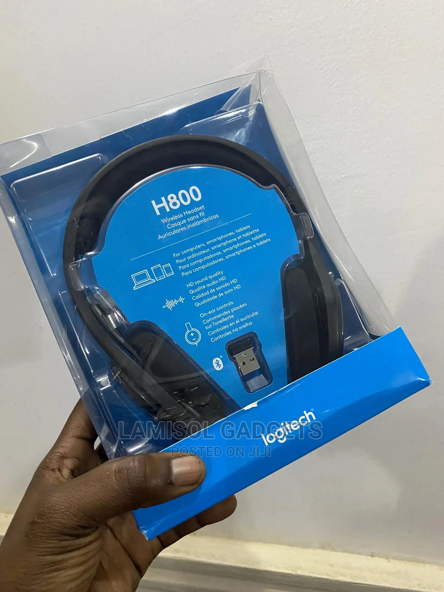 Logitech H800