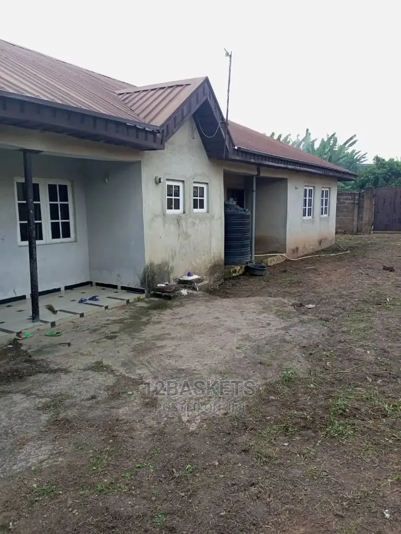 Furnished 3bdrm Bungalow in Magboro, Obafemi-Owode for sale