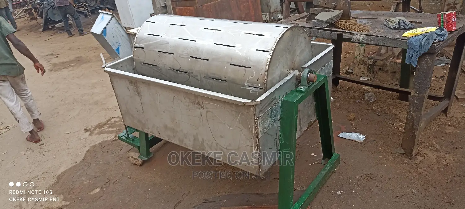 Cassava Peeler