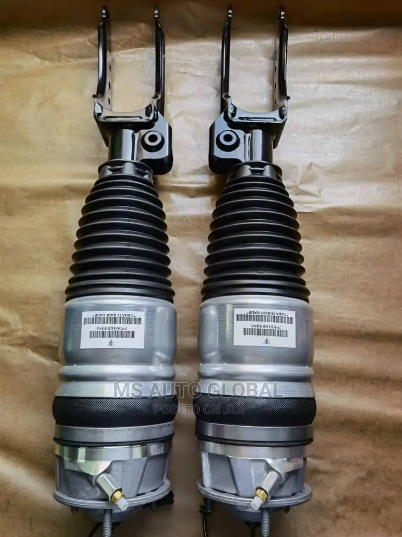 Porsche Cayenne 2016 Front Shocks