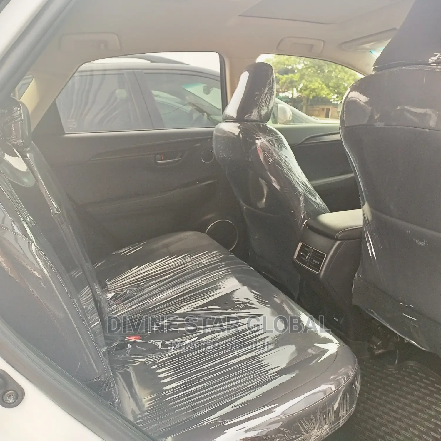 Lexus NX 300 FWD 2020 White