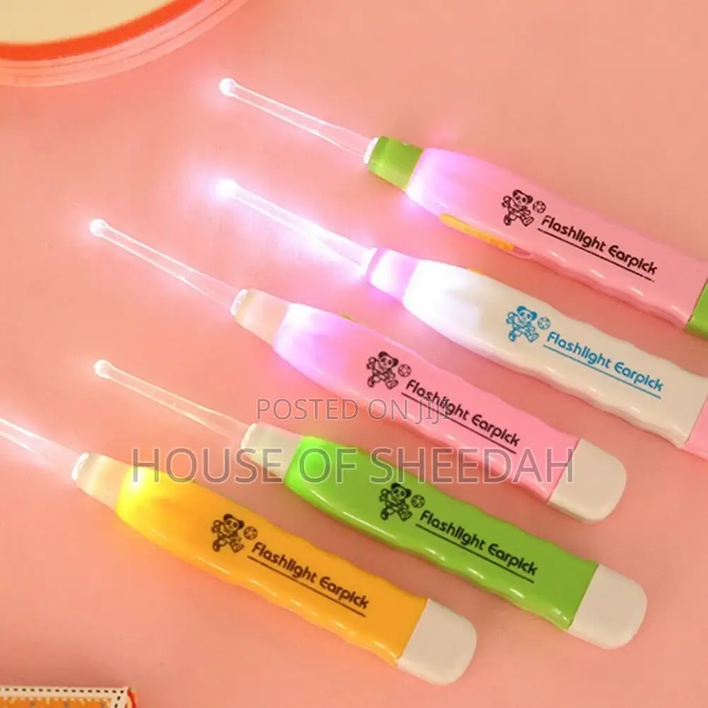 Flashlight Earpick Earwax Remover / Ear Wax Cleaner