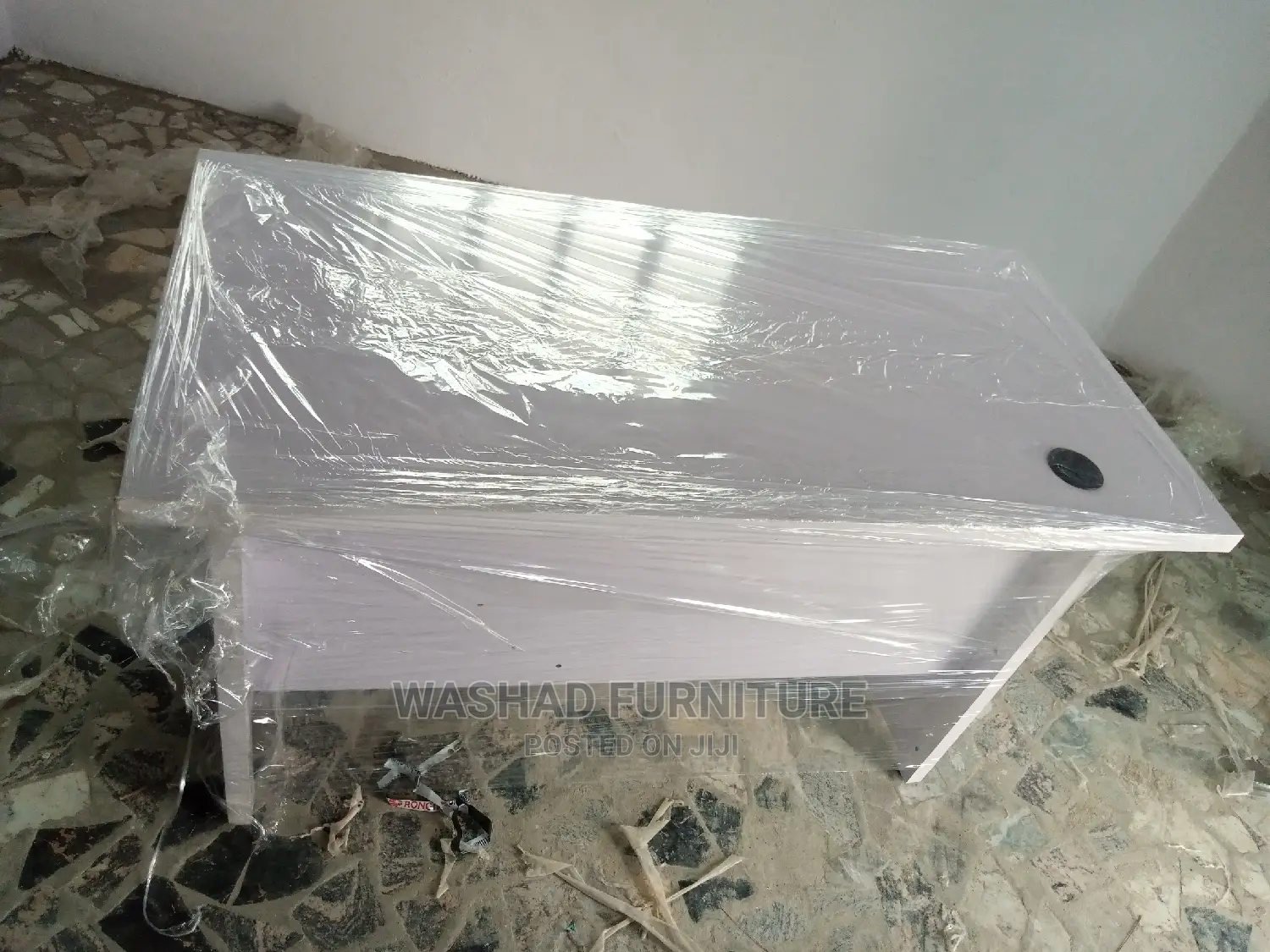White Office Table With Drawers
