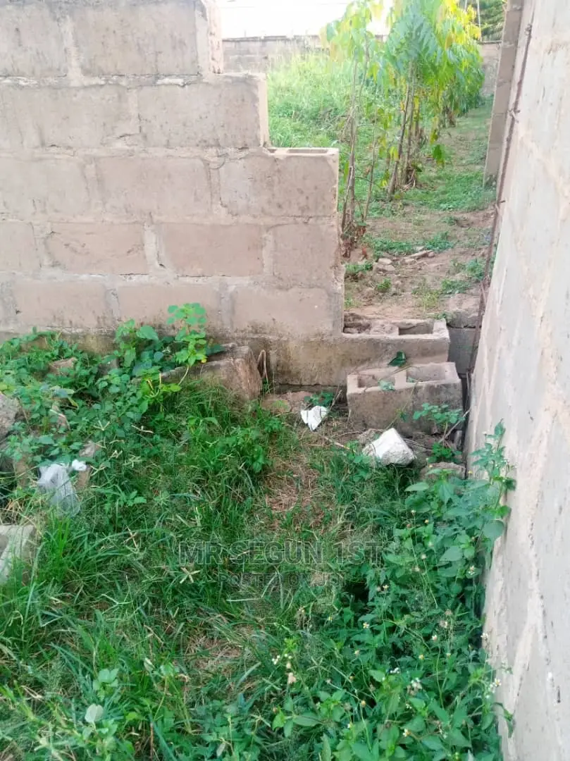 300sqm Plot of Land For Sale at Oyo Ibadan 