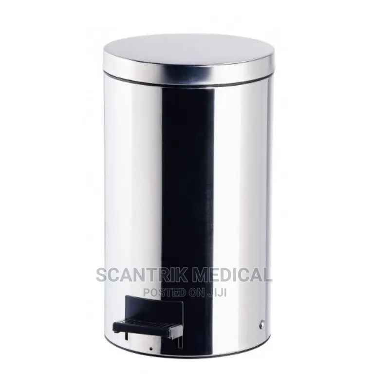 Stainless Steel Pedal Dustbin / Garbage Bin for Hospital Use