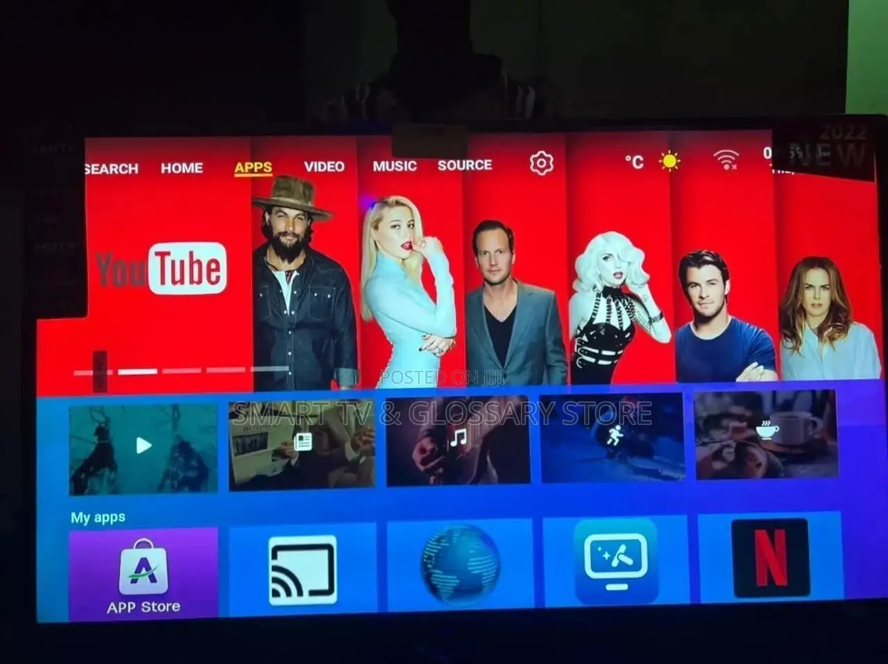 LG Smart TV Android 49 " With Netflix Facebook Youtube