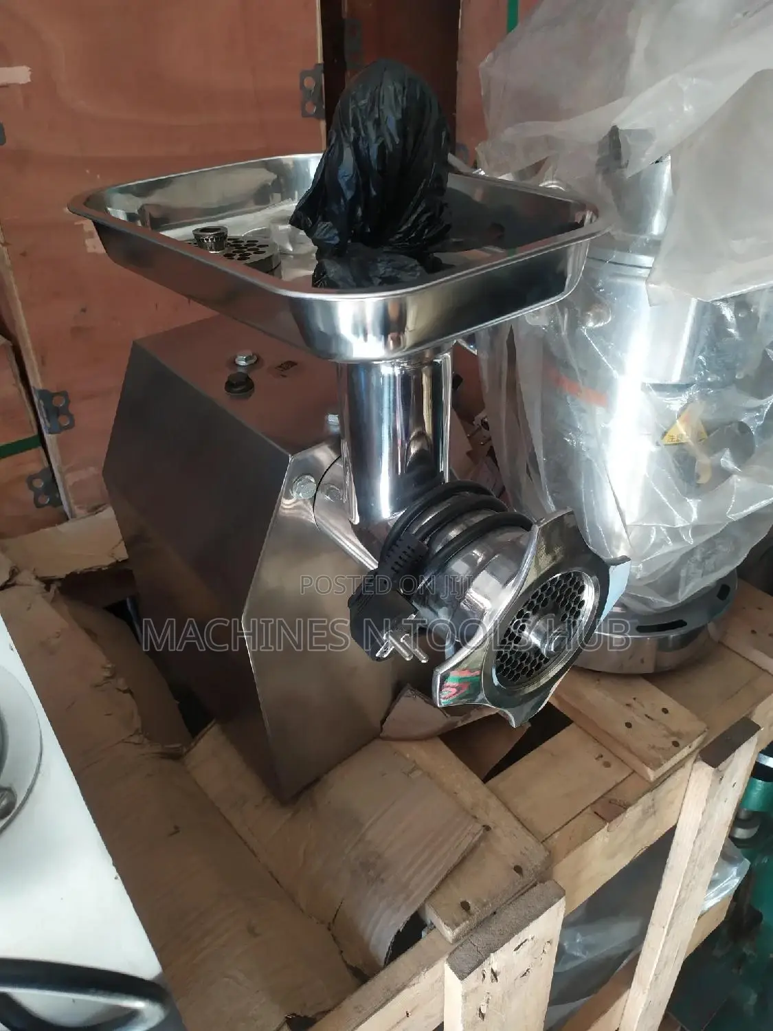 Electric Meat Grinder and Mincer 32