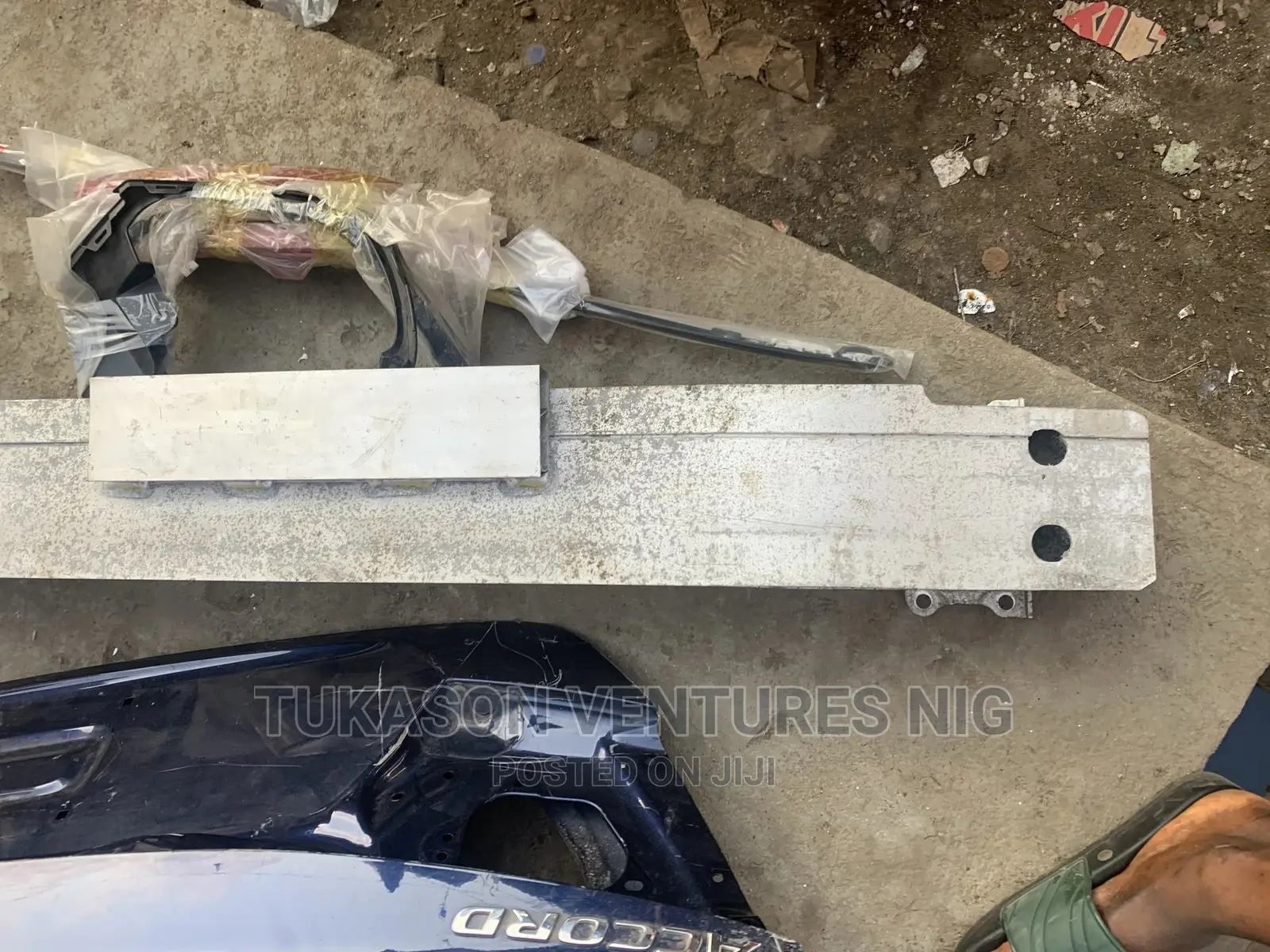 Back Bumper Iron 2019 Honda Accord