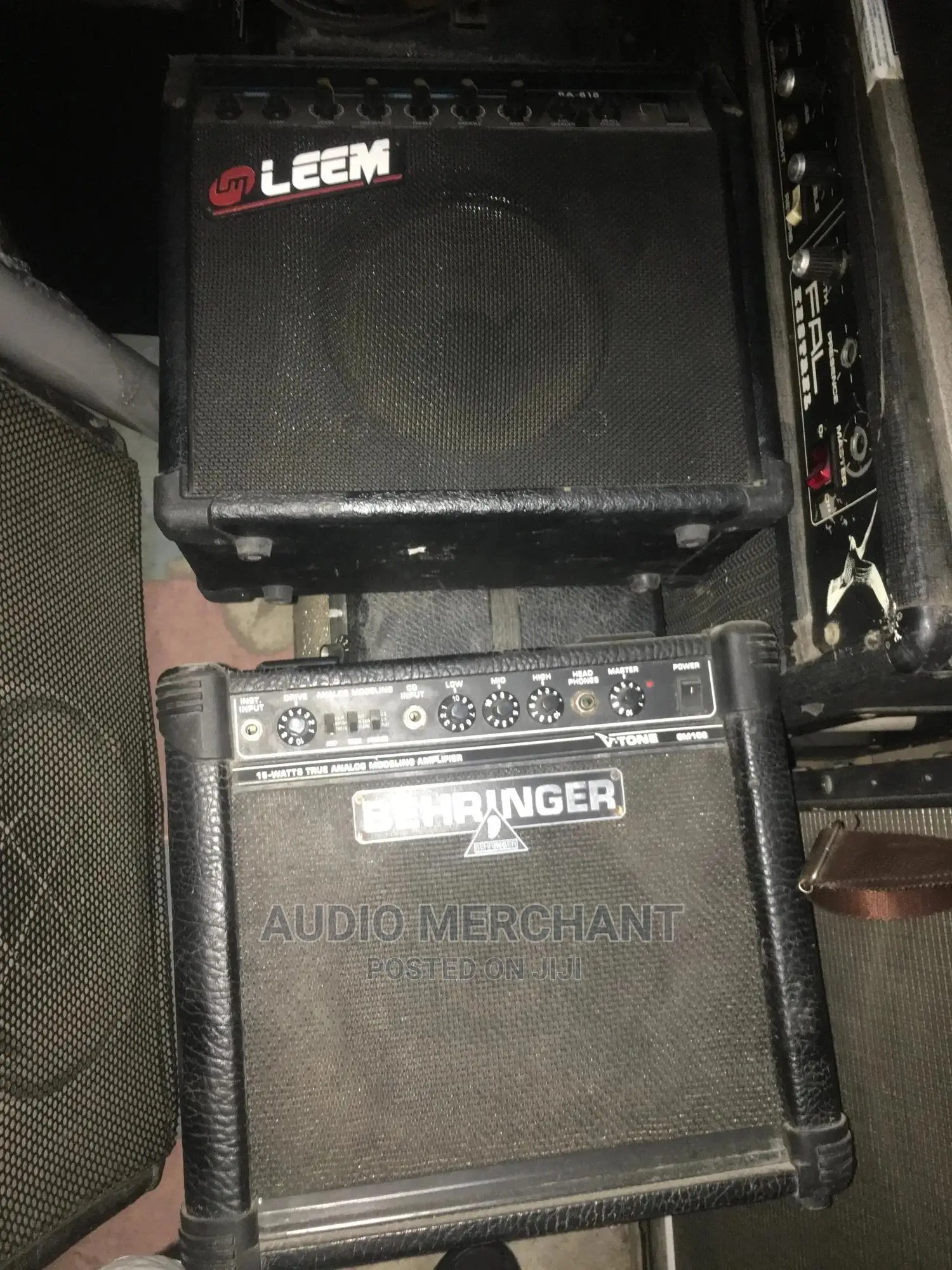 Bass and Lead Guitar Combo/Amplifier
