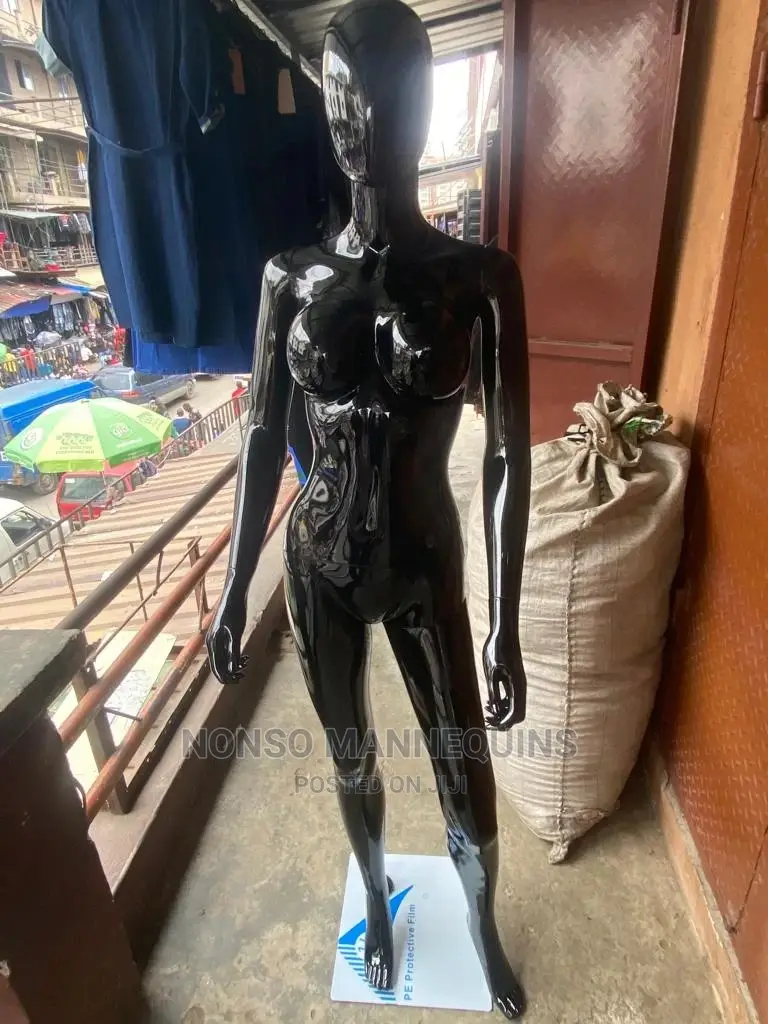 Size 8 Body Glossy Black Female With Big Breast