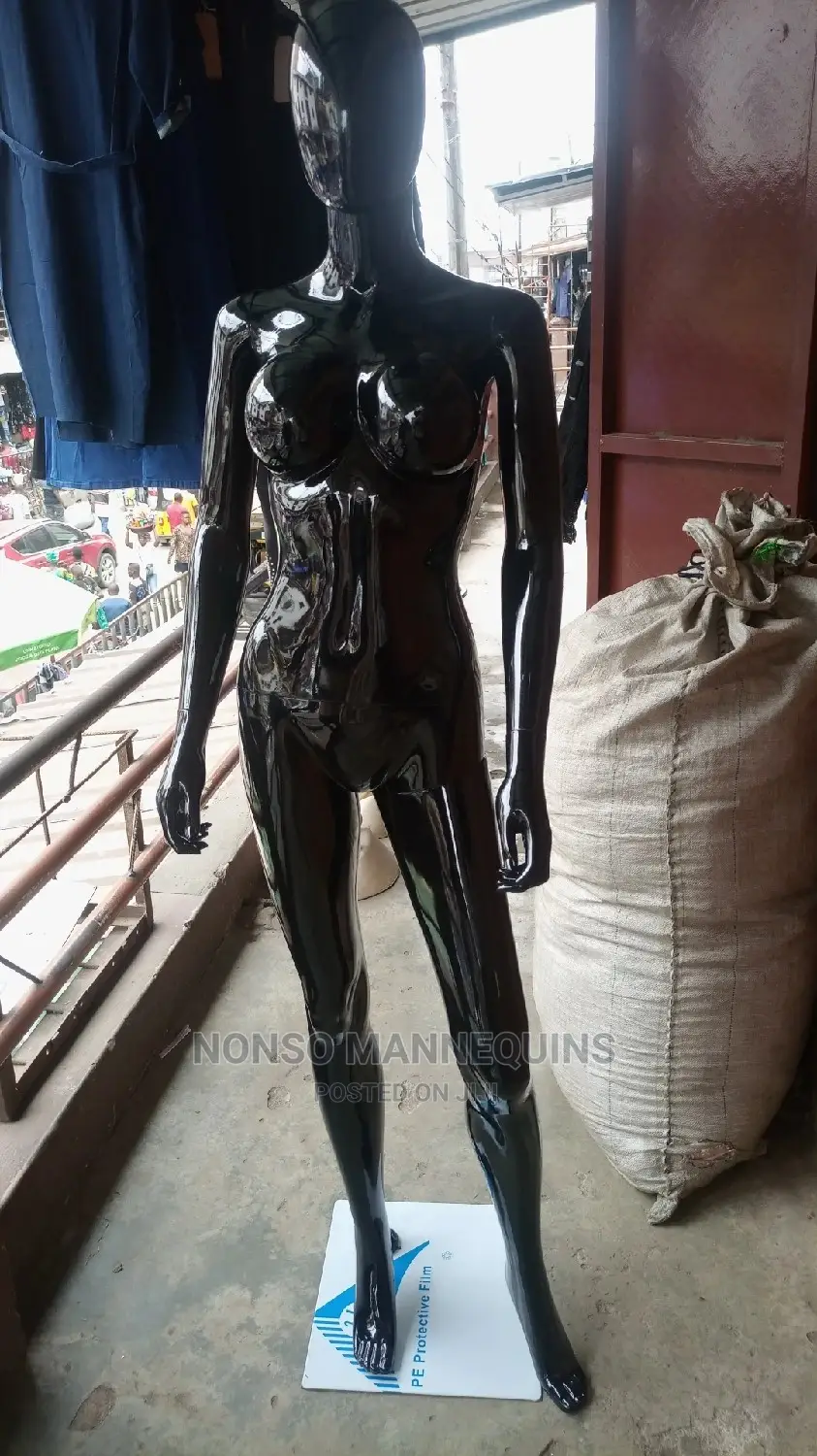 Size 8 Body Glossy Black Female With Big Breast