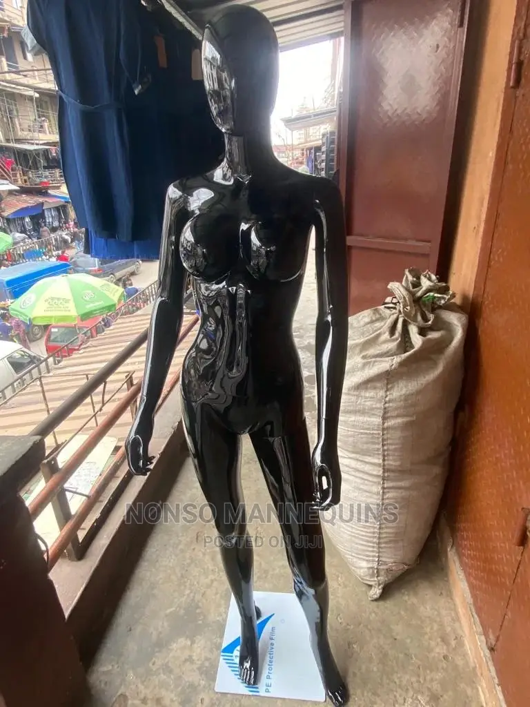Size 8 Body Glossy Black Female With Big Breast