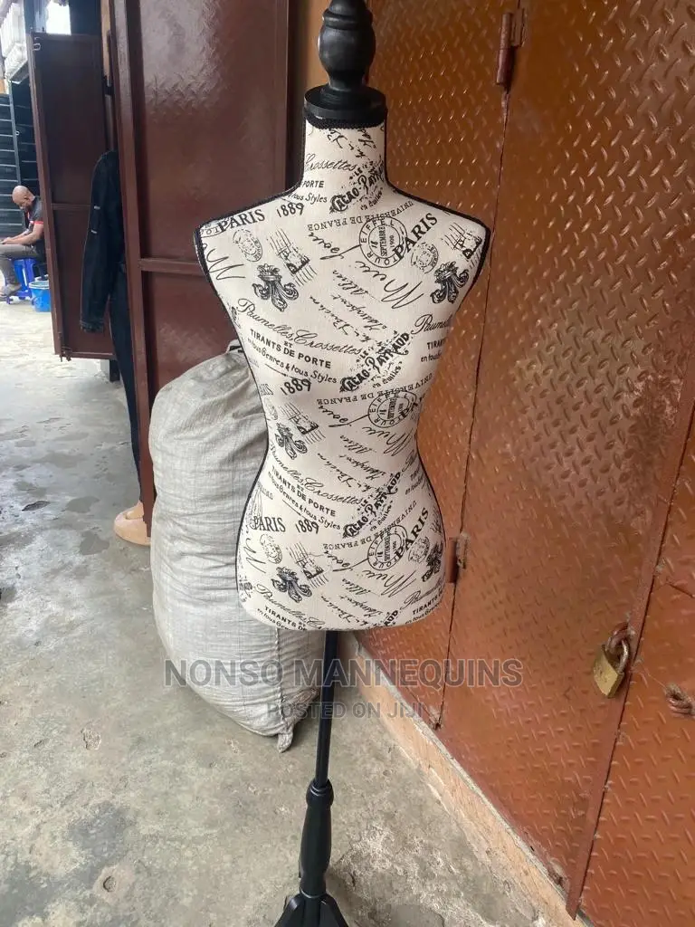 Size 8 Fully Pinnable Imported Dressform