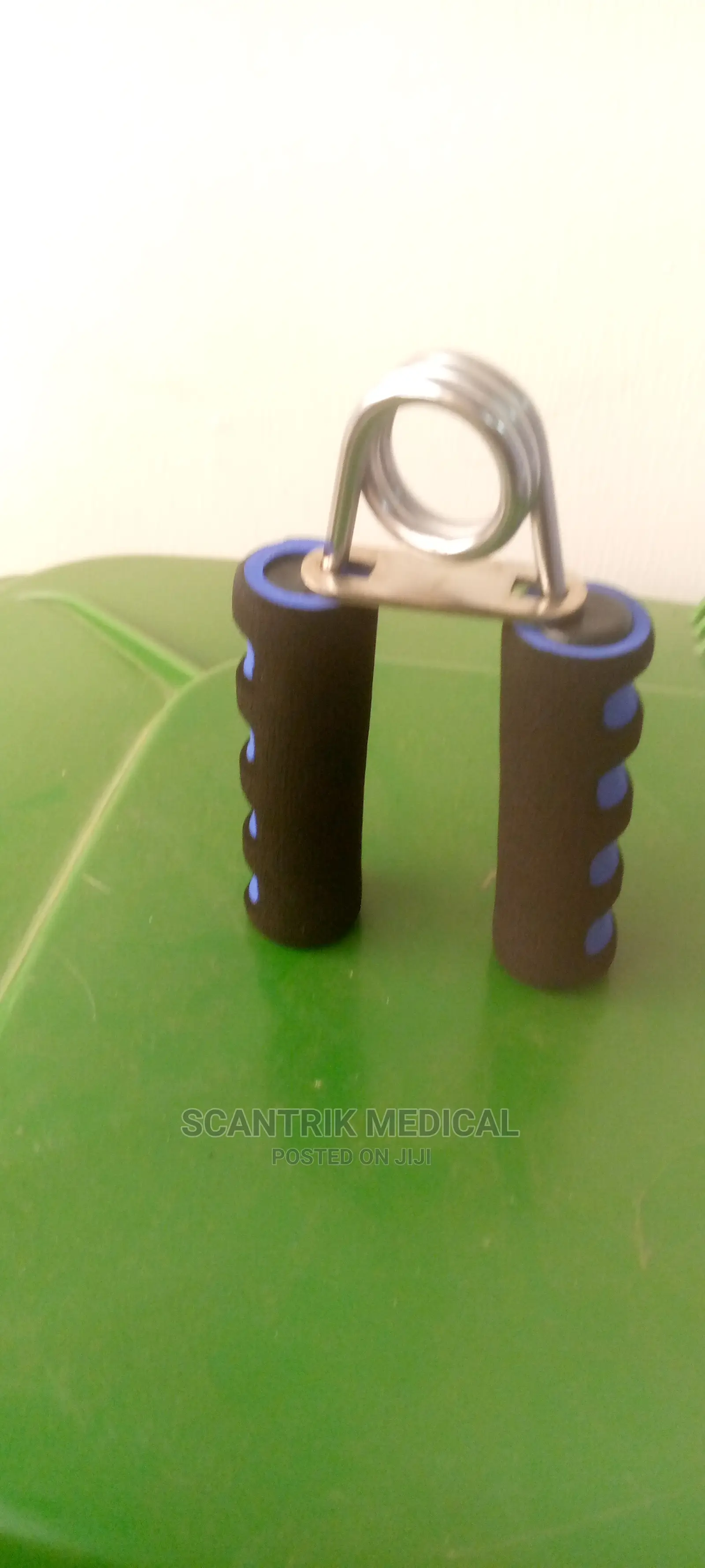 Portable Training Forearm Wrist Fingers Gripper