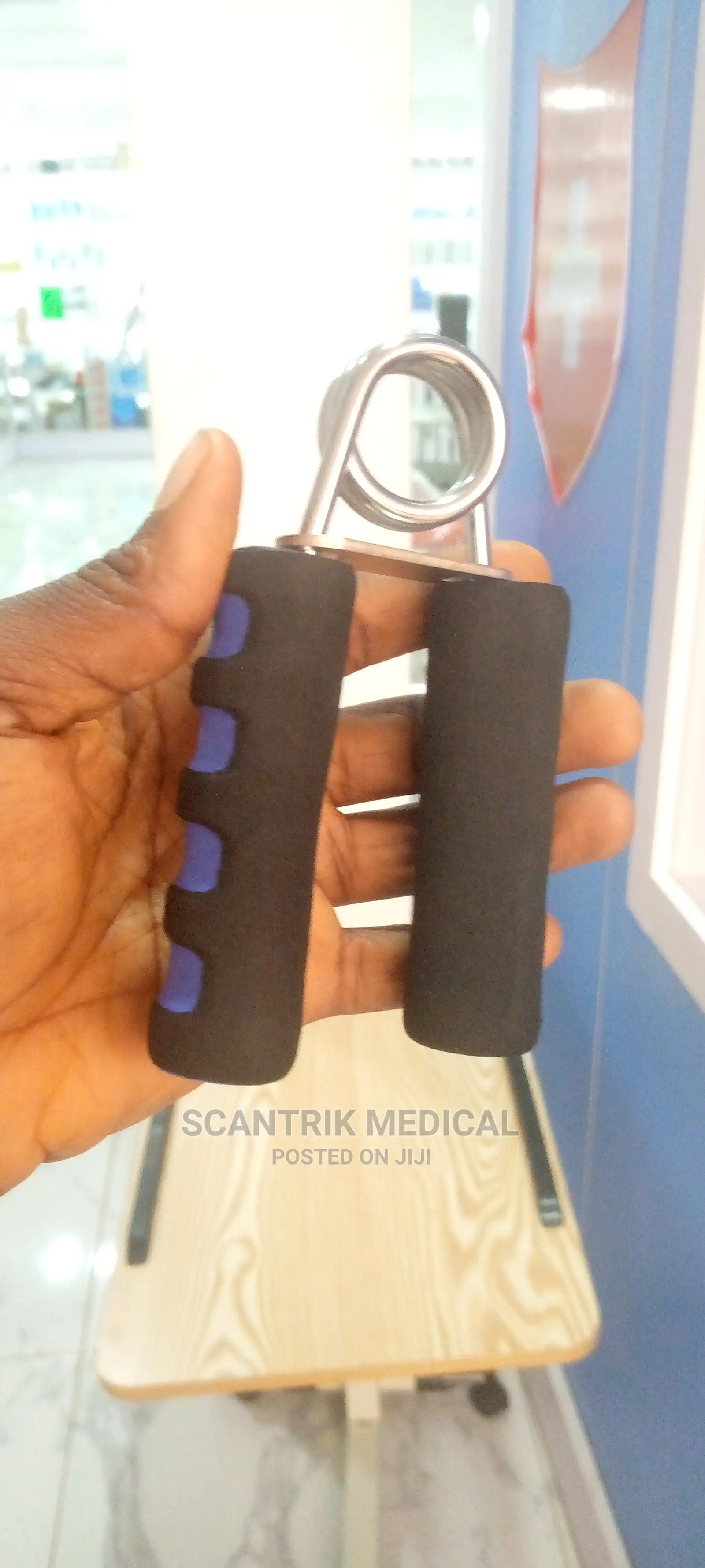 Medical Foam Hand Exerciser for Quickly Increasing Wrist