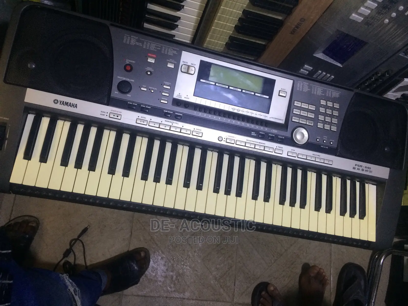 Yamaha PSR-640 Synthesizer, Keyboard, Arranger, Workstation