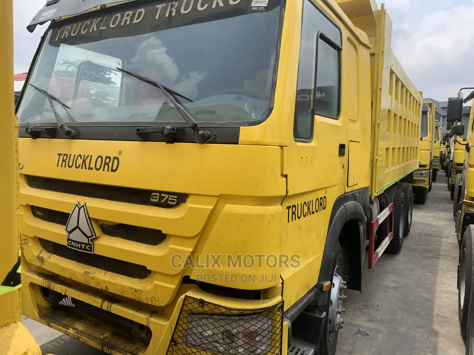 Foreign Used CNHTC Howo Truck