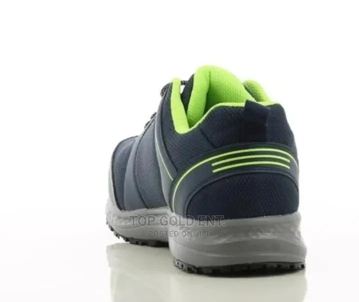 Balto Safety Jogger Boot