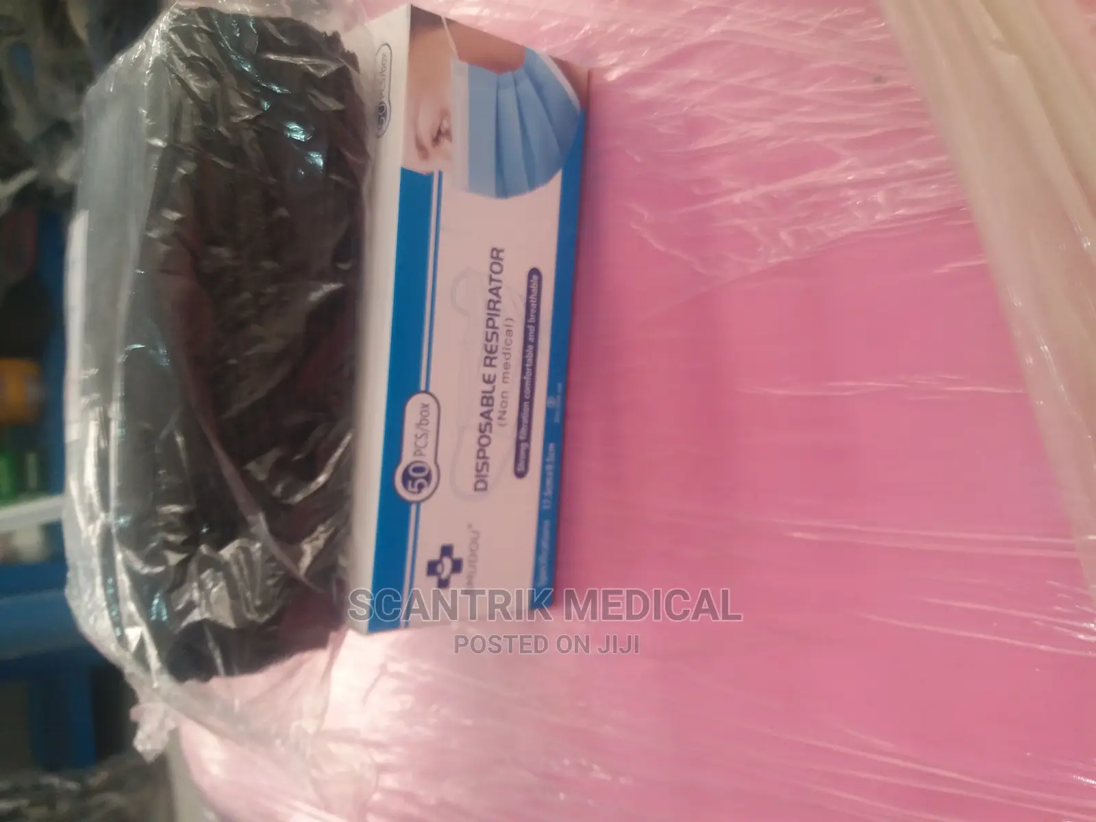 Disposable Personal Face Mask- Black / Men/Women