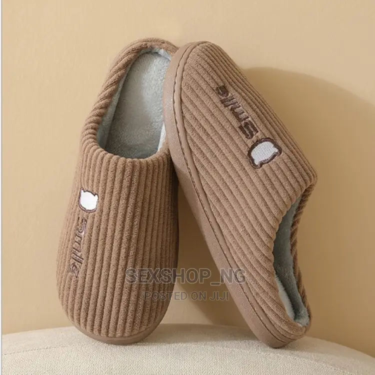 Men Women Unisex Slippers Fuzzy Indoor Warm Cuddly Wear