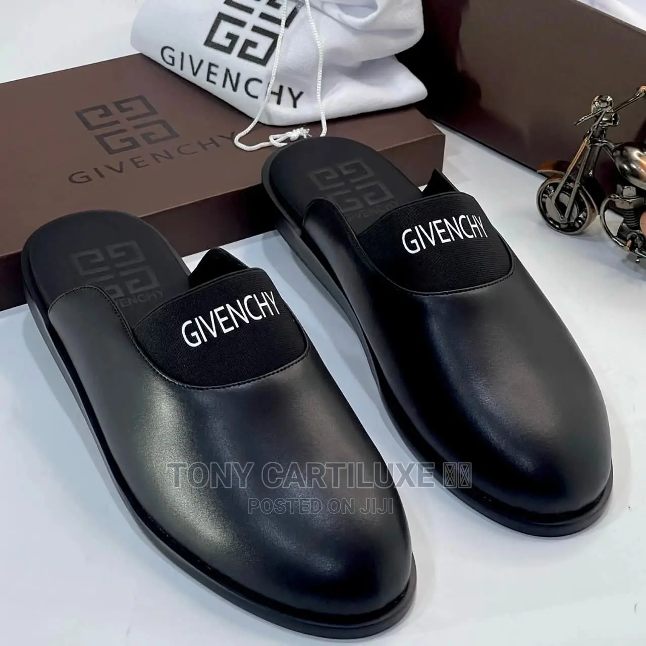 Raw Leather Givenchy