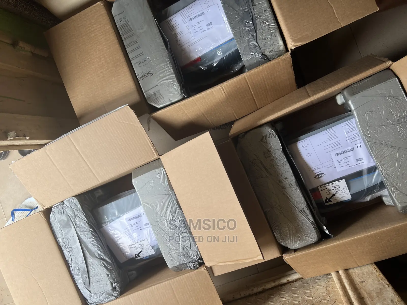 Hach DR3900 Spectrophotometer