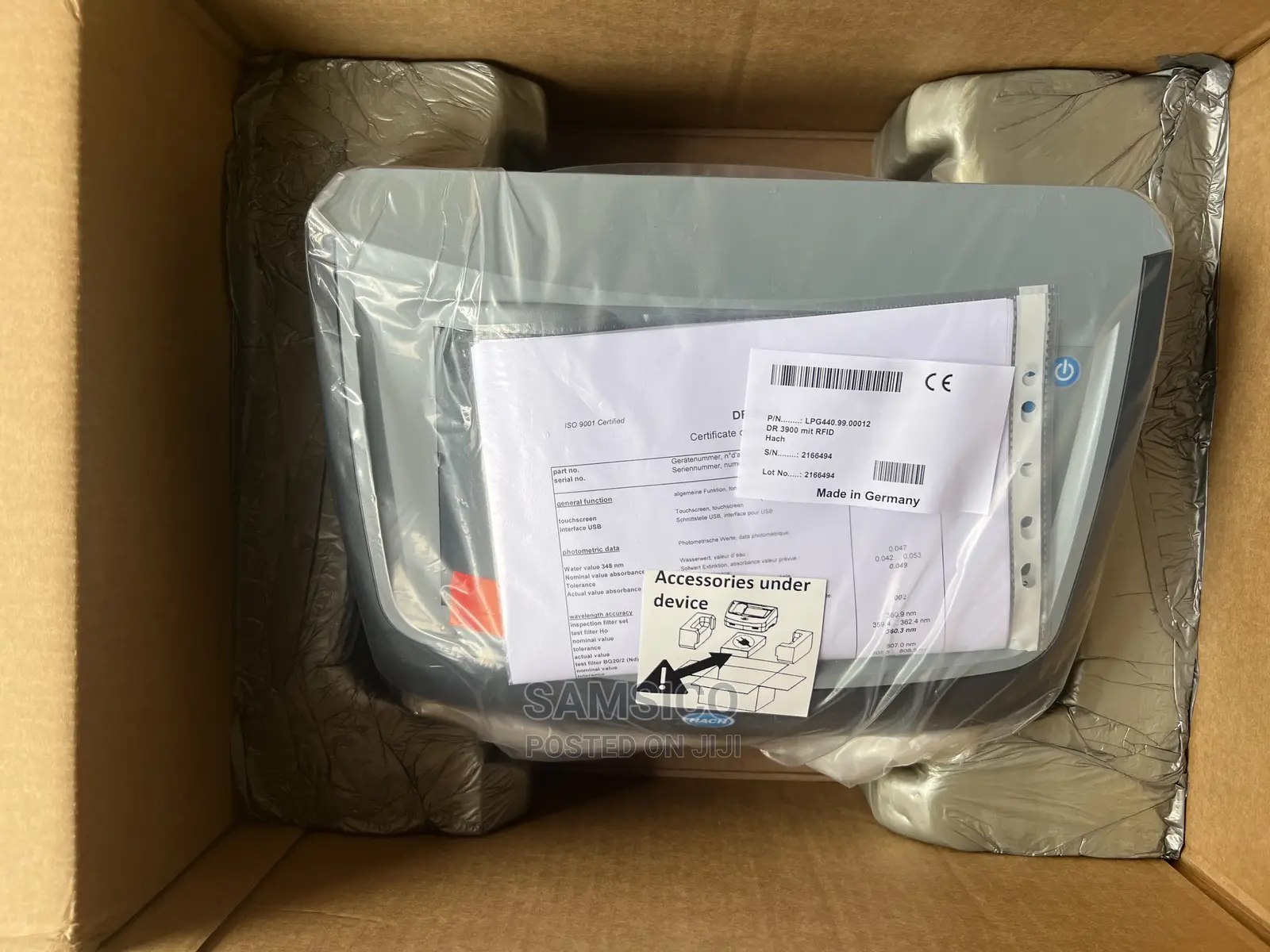 Hach DR3900 Spectrophotometer