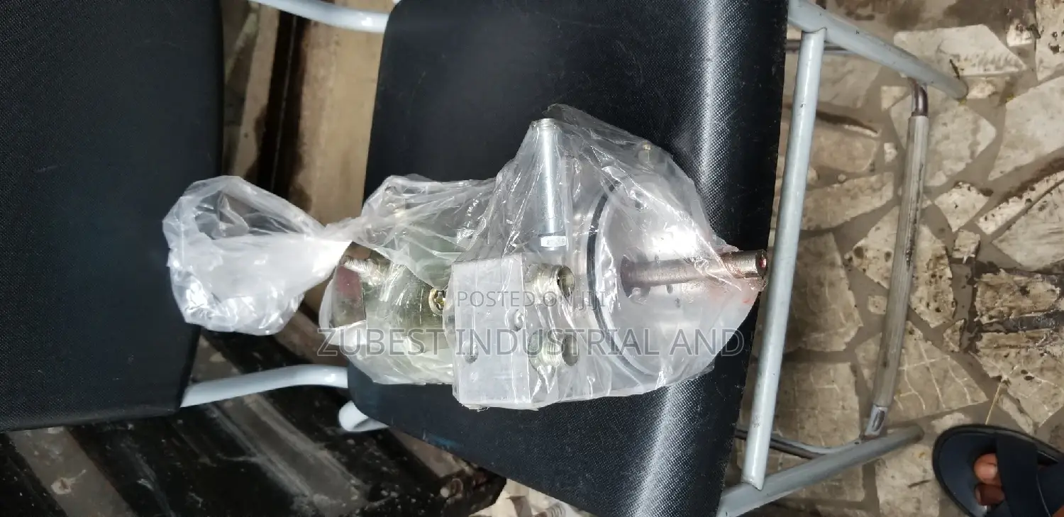 Dc Motor 4hp 12-24v New One