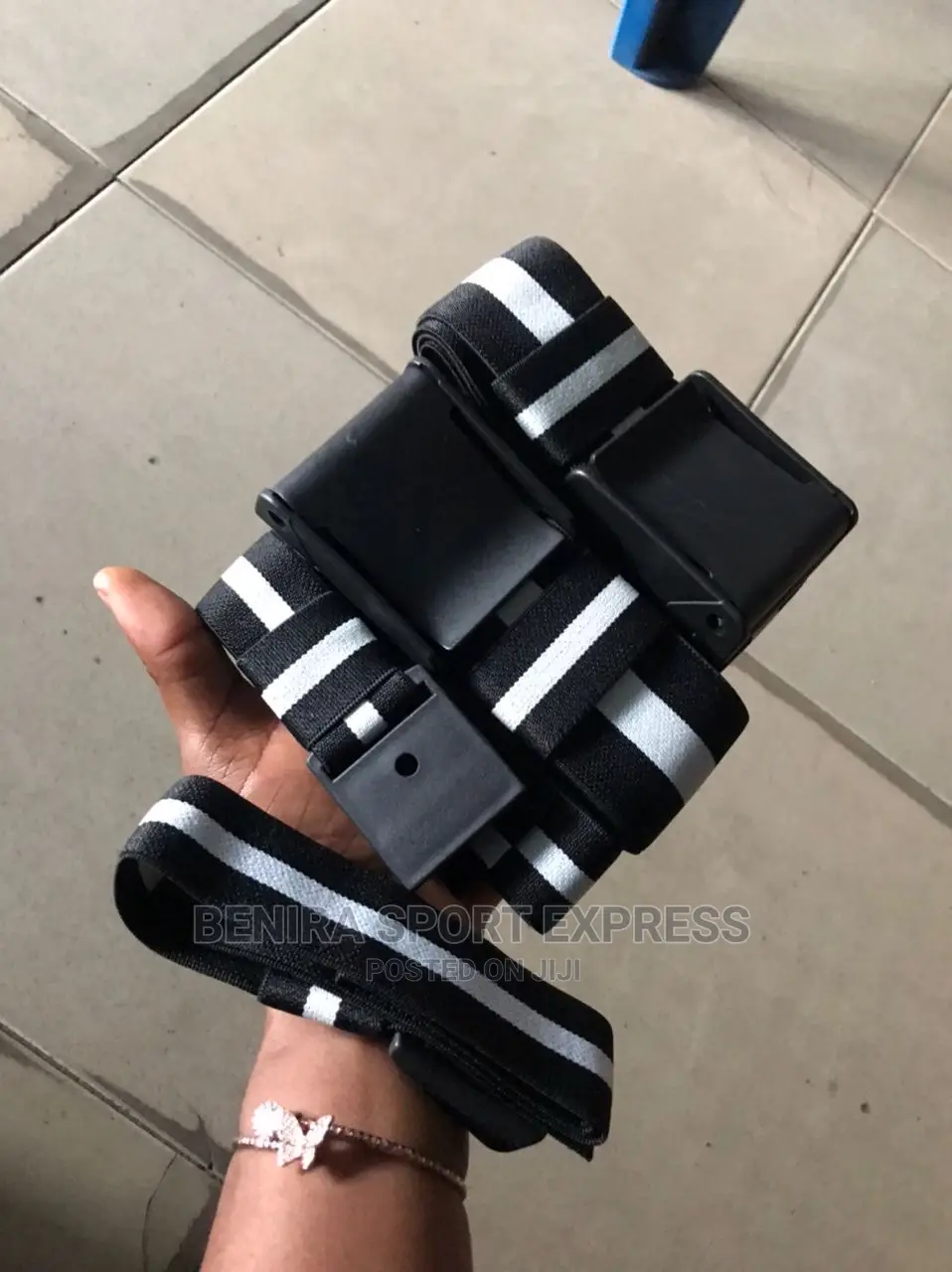 Blood Flow Resistant Band
