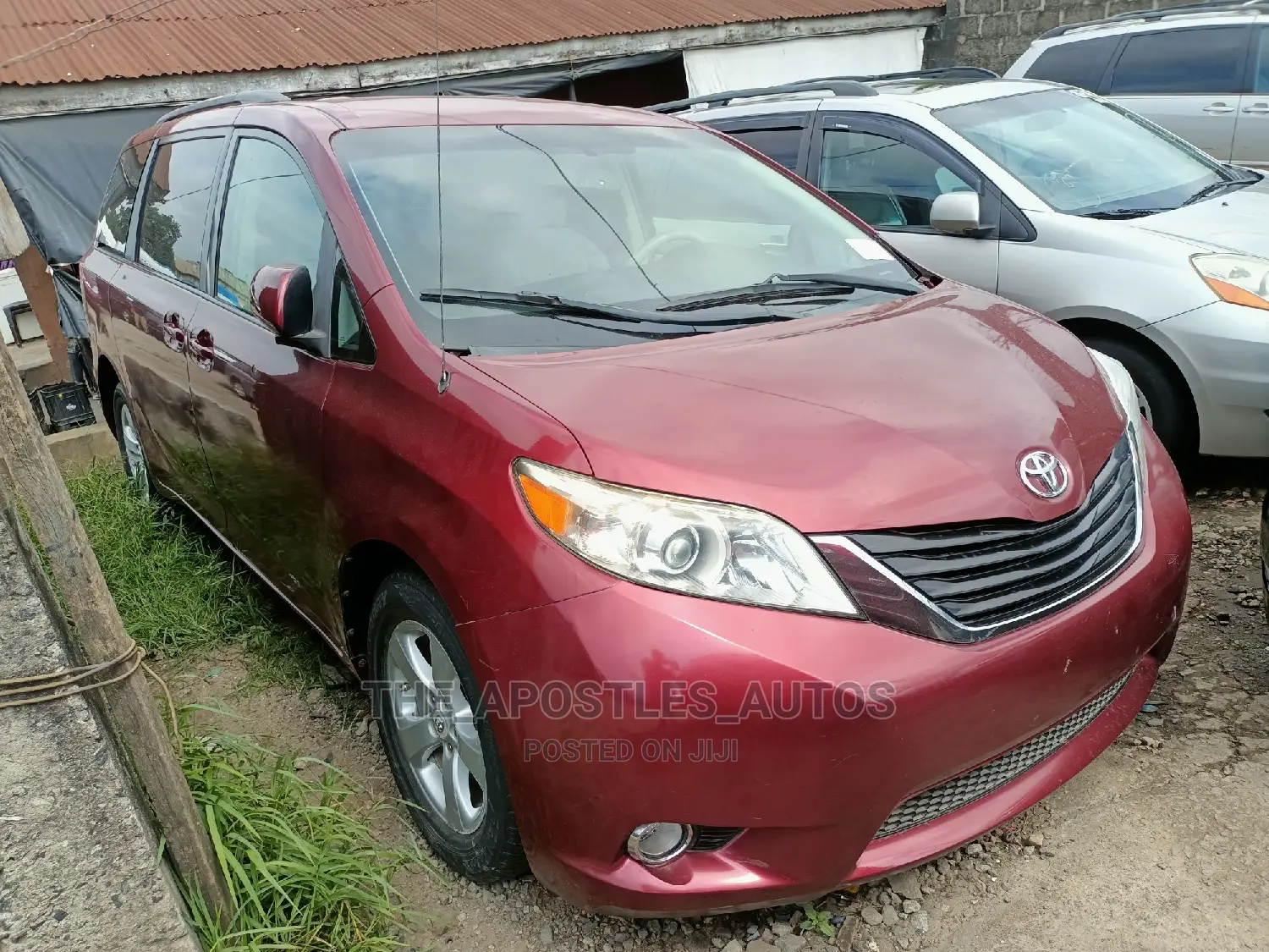 Toyota Sienna LE 7 Passenger 2011 Red
