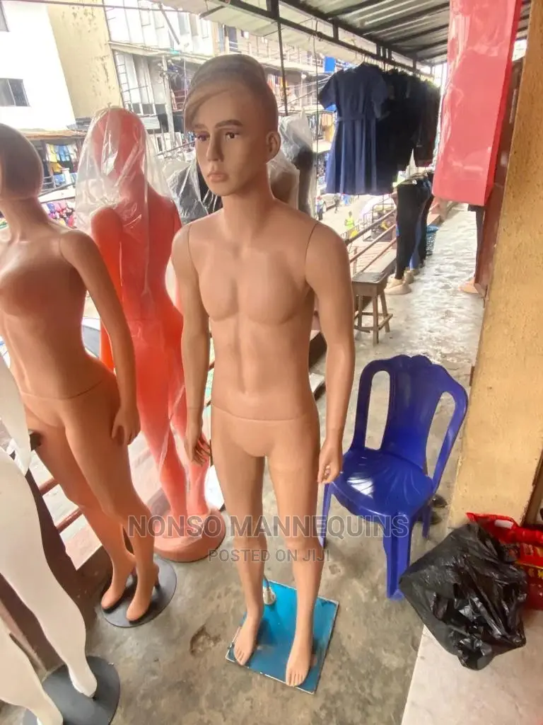 Male Plastic Moderate Body Size Display Mannequin