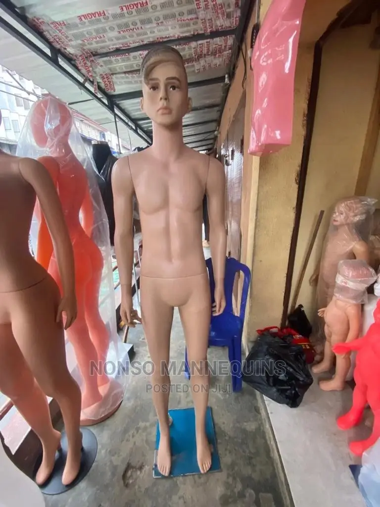Male Plastic Moderate Body Size Display Mannequin