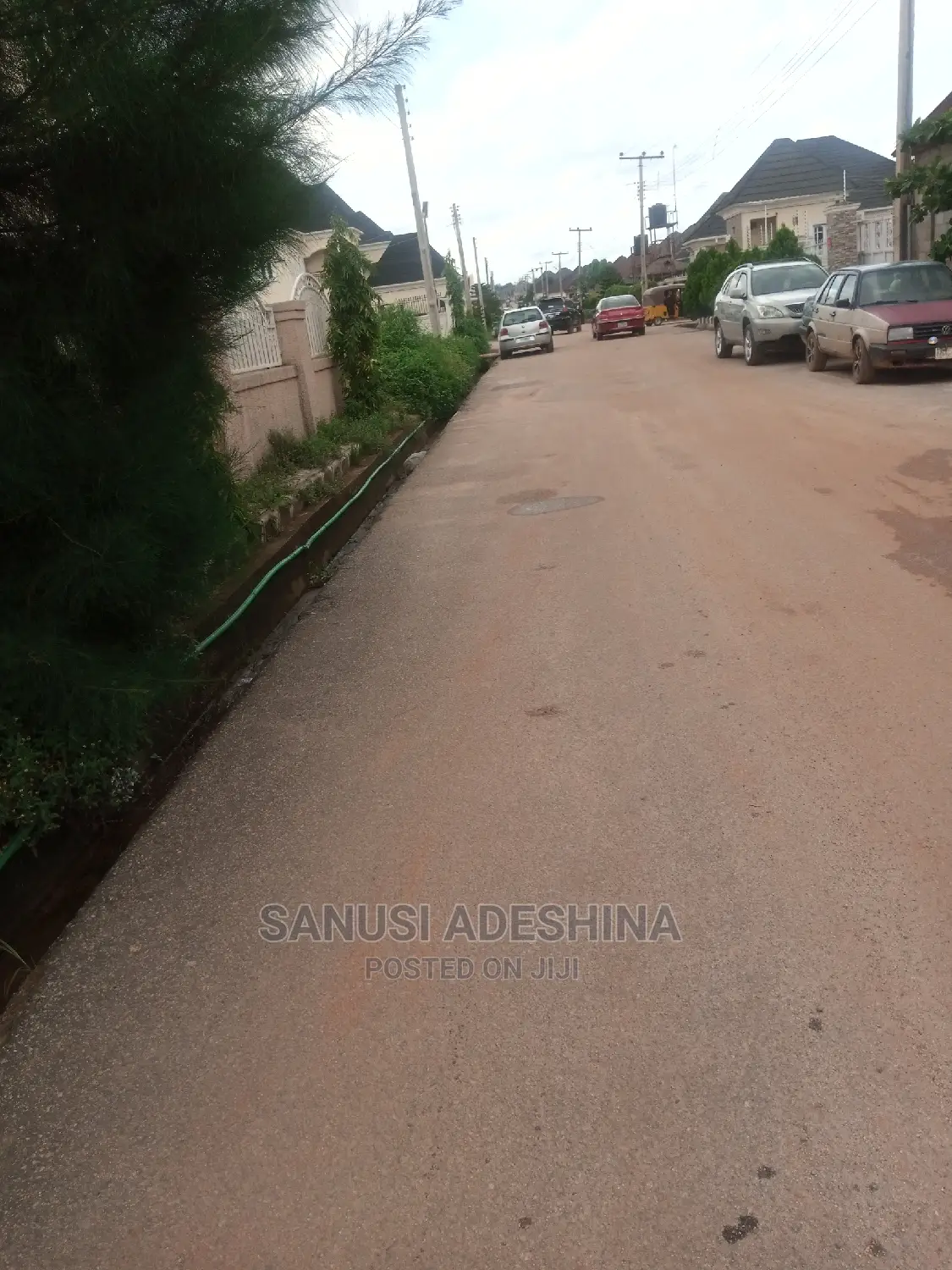 6bdrm Duplex in A Beautiful Private, Gwarinpa for sale