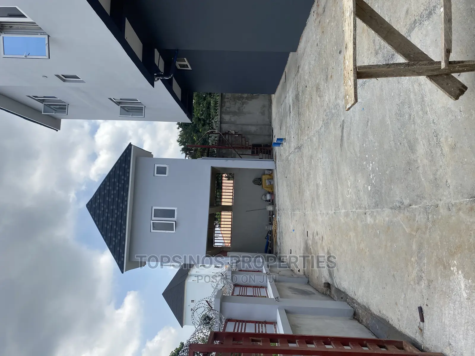 1bdrm Block of Flats in Dawaki for rent