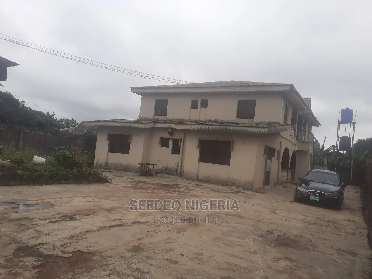 10bdrm Block of Flats in Oreyo Road, Igbogbo for sale