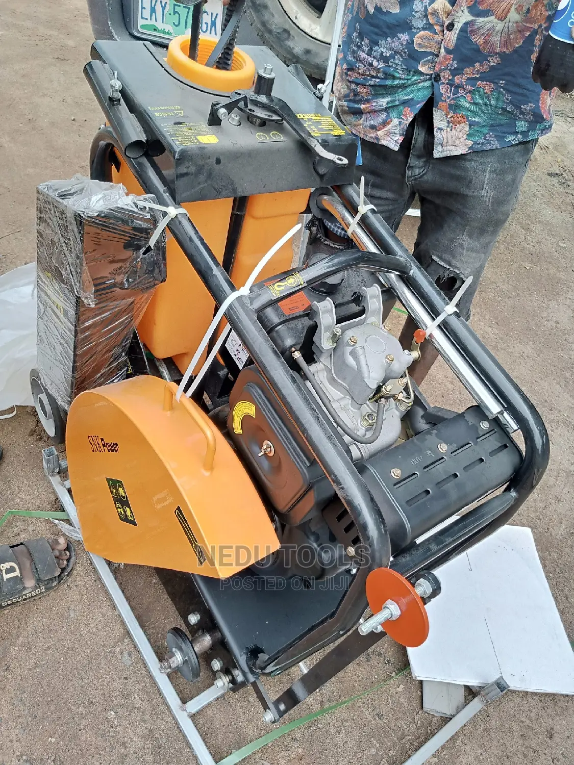 Diesel Asphalt Cutter