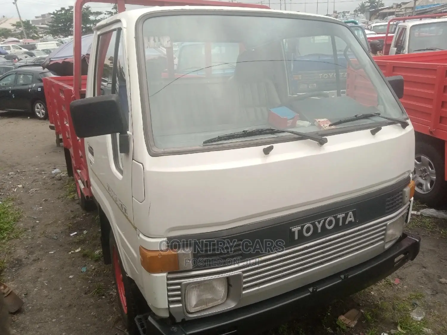 Toyota DYNA100
