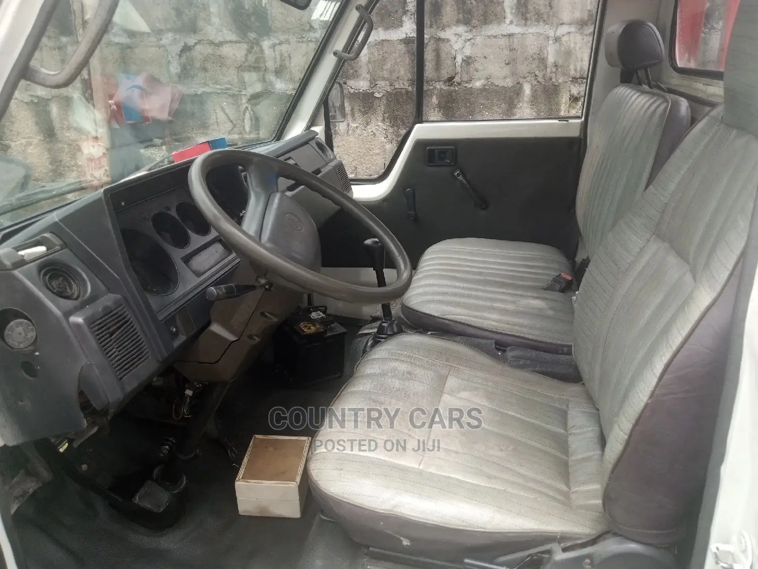 Toyota DYNA100
