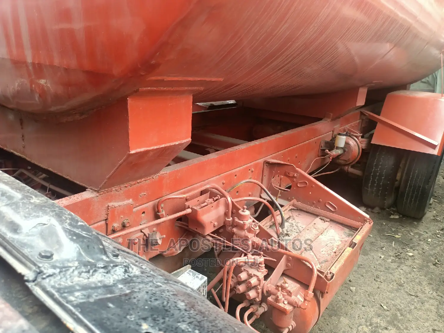 Water Tanker Truck