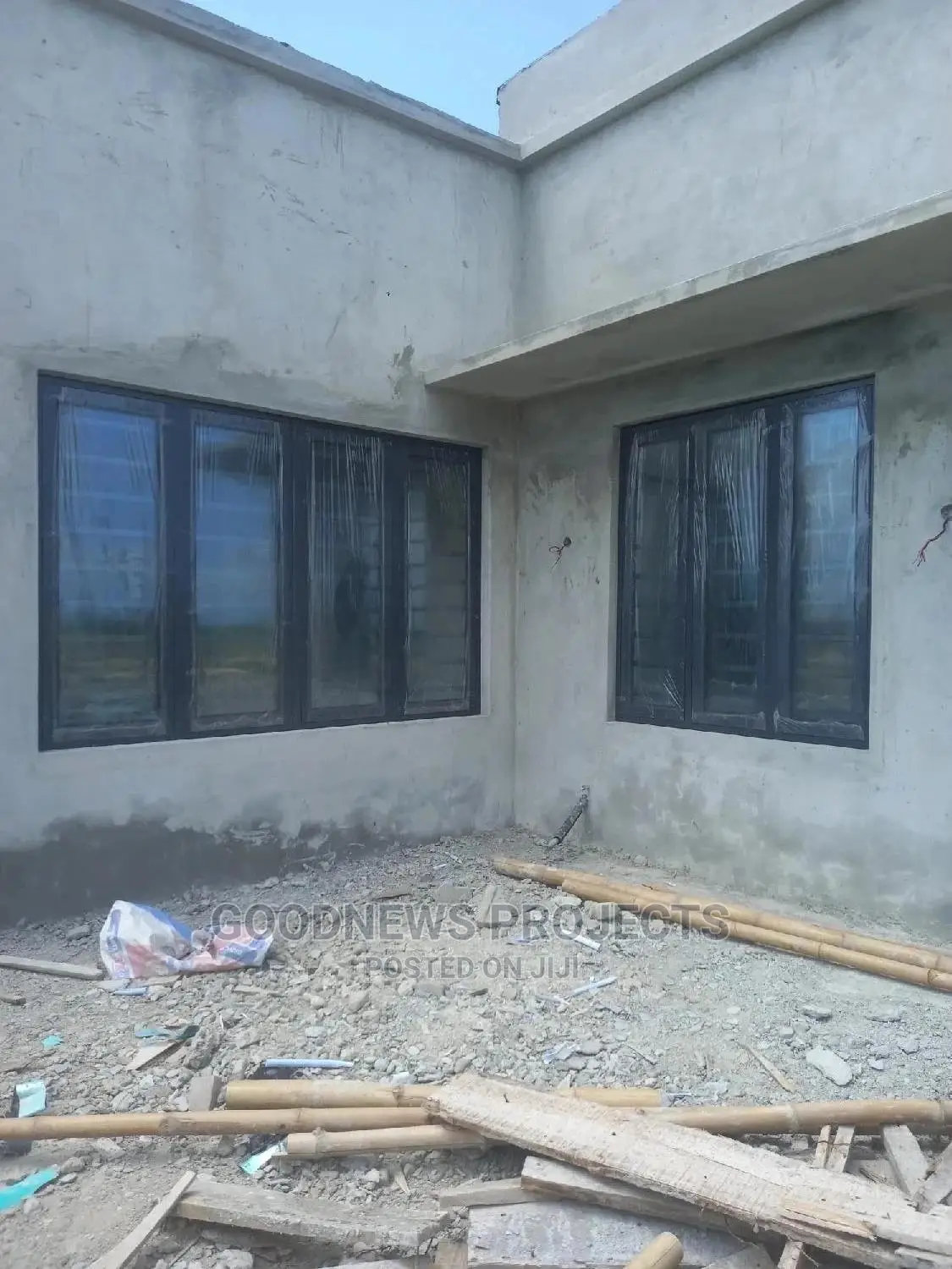 4 Panels Aluminium Window With Burglary and Net